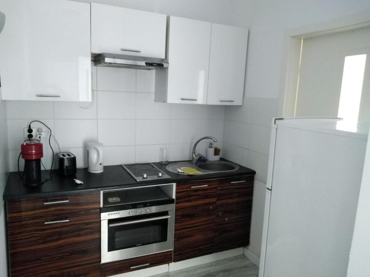 Apartament Warsaw Cybernetyki Mokotów Varsóvia Exterior foto