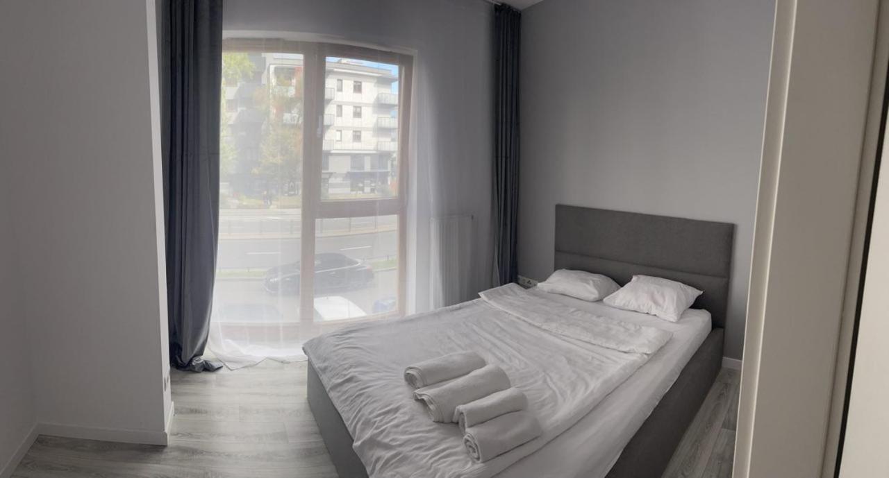 Apartament Warsaw Cybernetyki Mokotów Varsóvia Exterior foto