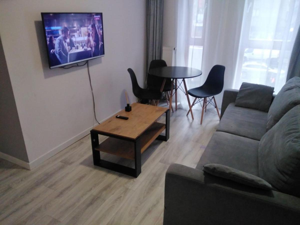 Apartament Warsaw Cybernetyki Mokotów Varsóvia Exterior foto